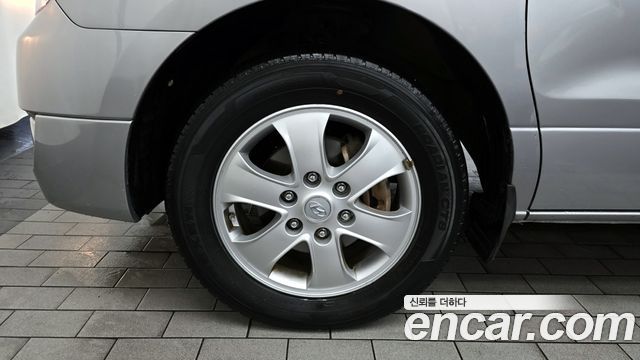 Hyundai Starex 2017 thumb 6