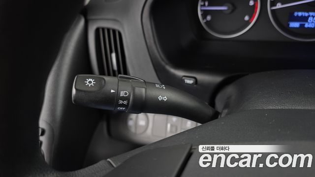 Hyundai Starex 2017 thumb 11