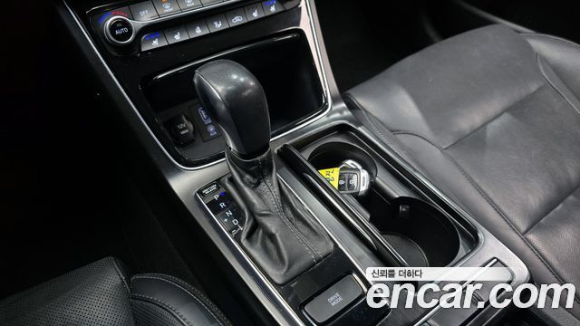 Hyundai Grandeur 2017 thumb 9