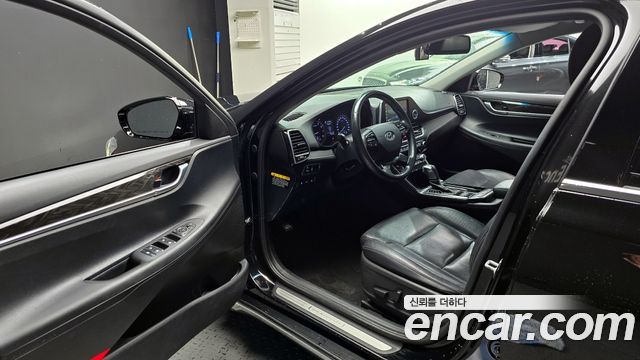 Hyundai Grandeur 2017 thumb 10