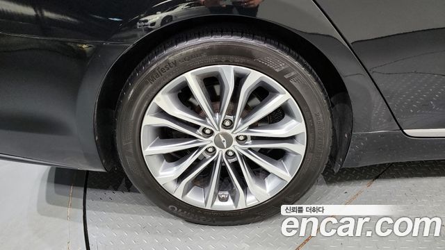 Hyundai Genesis 2014 thumb 6
