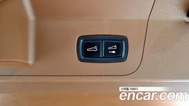 Porsche Panamera 2021 thumb 12