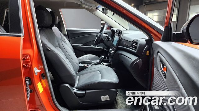 SsangYong Tivoli 2019 thumb 11