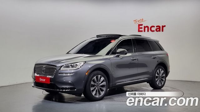 Lincoln Corsair 2021 thumb 2
