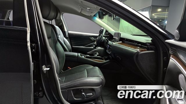 Kia K9 2018 thumb 11
