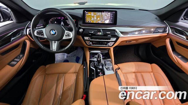 BMW 5 серии 2020 thumb 8
