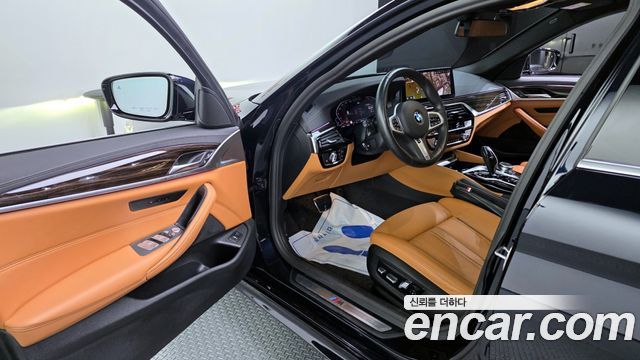BMW 5 серии 2020 thumb 10