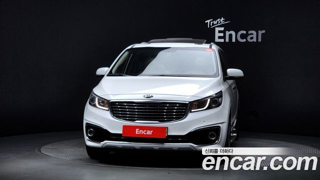 Kia Carnival 2016 thumb 3
