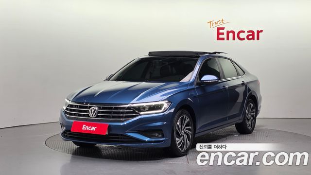 Volkswagen Jetta 2021 thumb 2