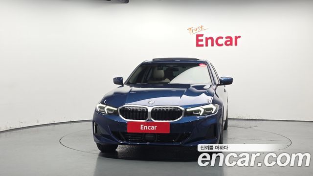 BMW 3 серии 2023 thumb 4