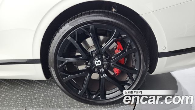Bentley Continental 2023 thumb 6