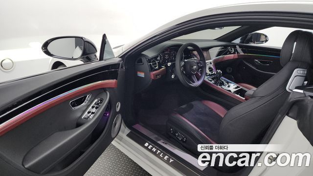 Bentley Continental 2023 thumb 10