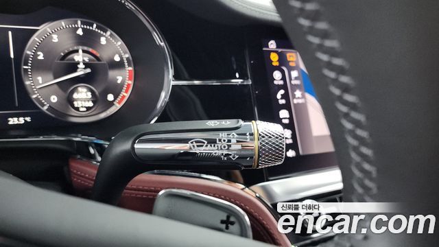 Bentley Continental 2023 thumb 12