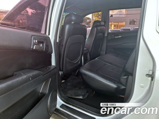 SsangYong Korando 2012 thumb 9