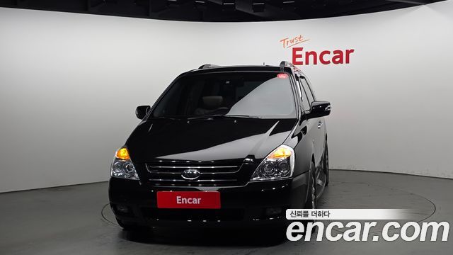Kia Carnival 2013 thumb 3
