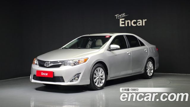 Toyota Camry 2013 thumb 2