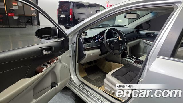 Toyota Camry 2013 thumb 11