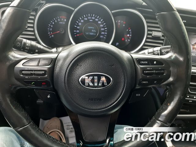Kia K5 2013 thumb 8