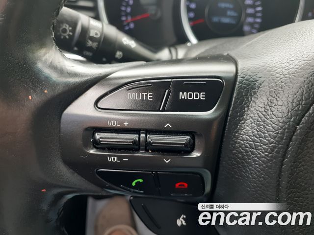 Kia K5 2013 thumb 9