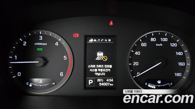 Hyundai Staria 2024 thumb 8