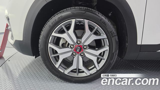 Kia Seltos 2019 thumb 6