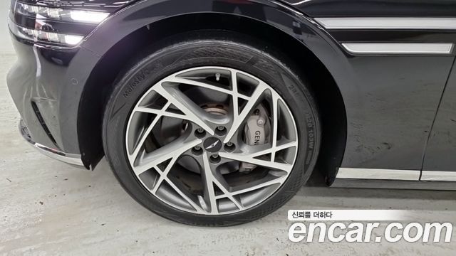 Genesis G90 2022 thumb 6