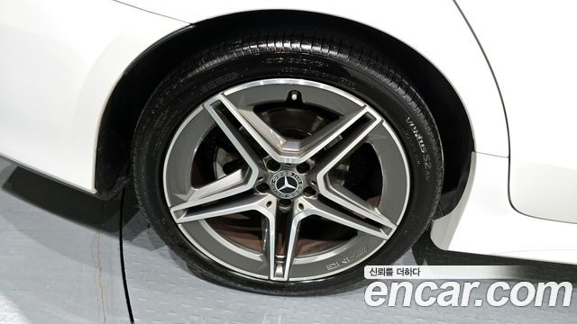 Mercedes-Benz CLS 2019 thumb 6