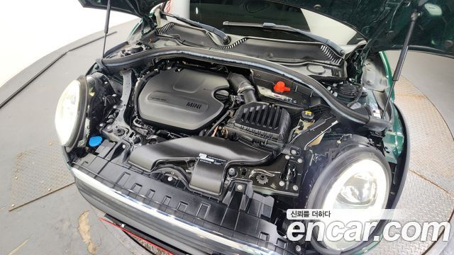 Mini Clubman 2018 thumb 7