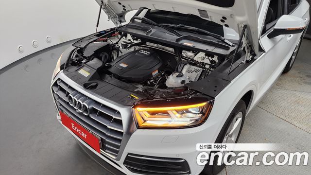 Audi Q5 2020 thumb 7