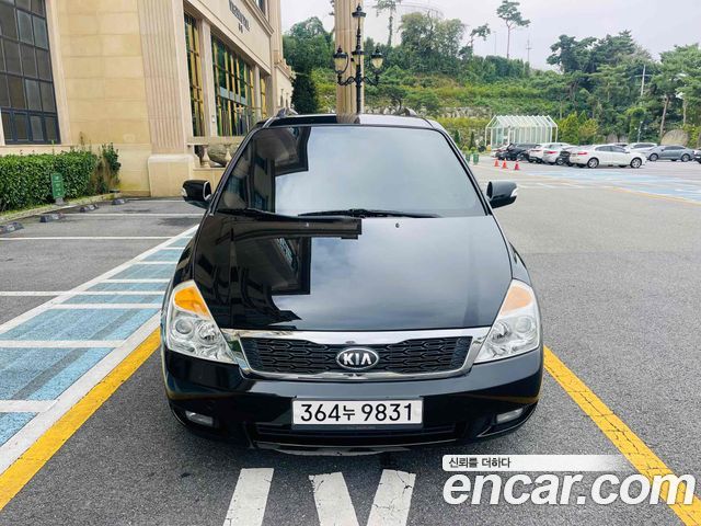 Kia Carnival 2013 thumb 3