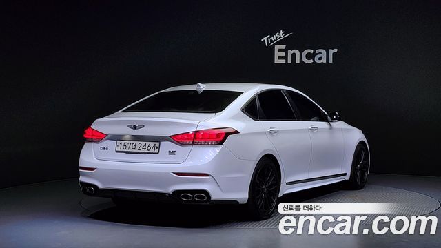 Genesis G80 2016 thumb 2