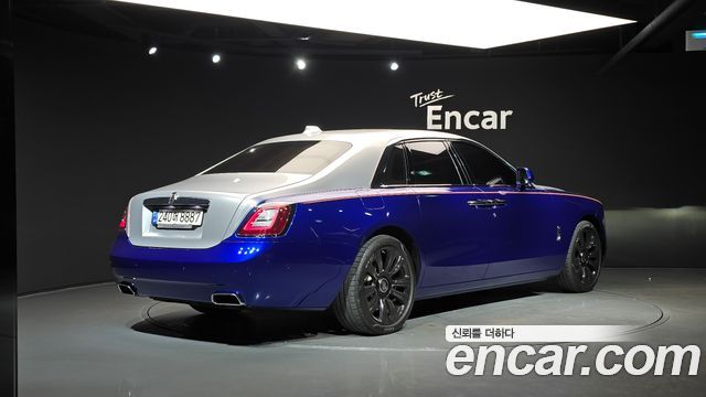 Rolls-Royce Ghost 2021 thumb 3