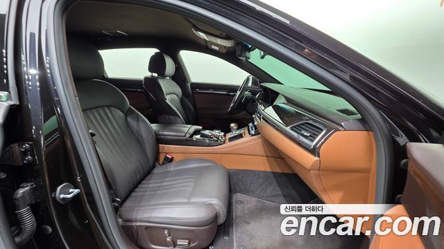 Genesis G90 2019 thumb 11