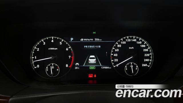 Genesis G90 2018 thumb 8