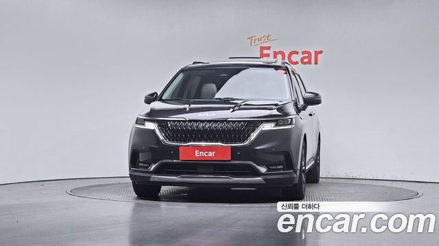Kia Carnival 2023 thumb 4