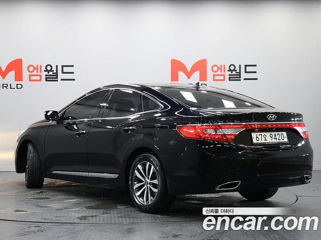 Hyundai Grandeur 2011 thumb 5