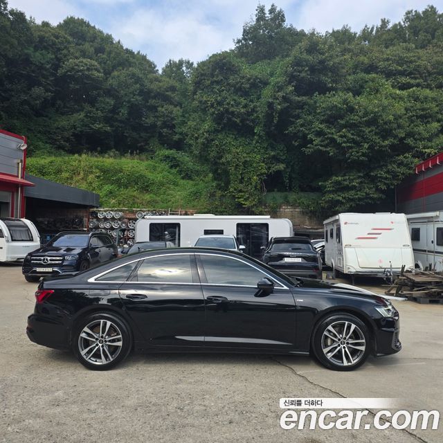 Audi A6 2022 thumb 7