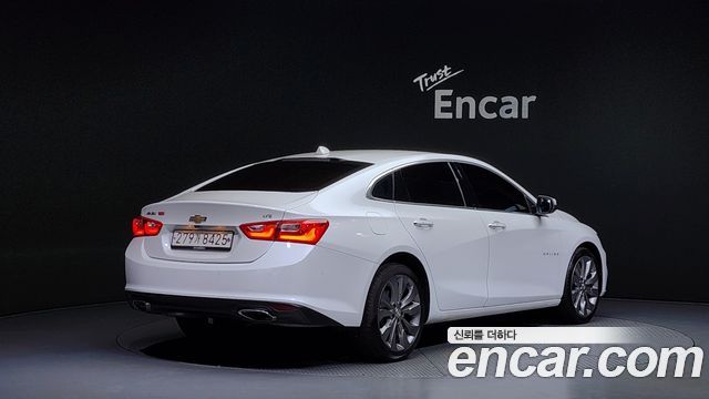 Chevrolet Malibu 2018 thumb 3