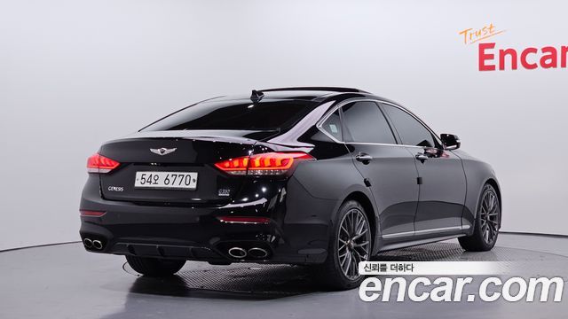 Hyundai Genesis 2014 thumb 3