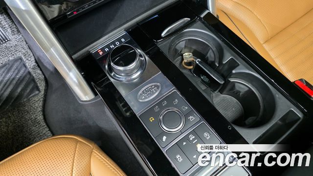 Land Rover Discovery 2019 thumb 10