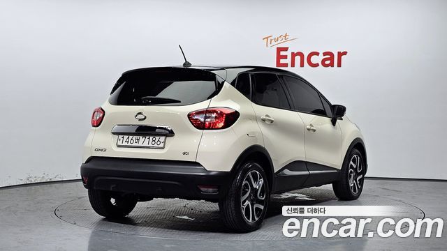 Renault Korea QM3 2015 thumb 3