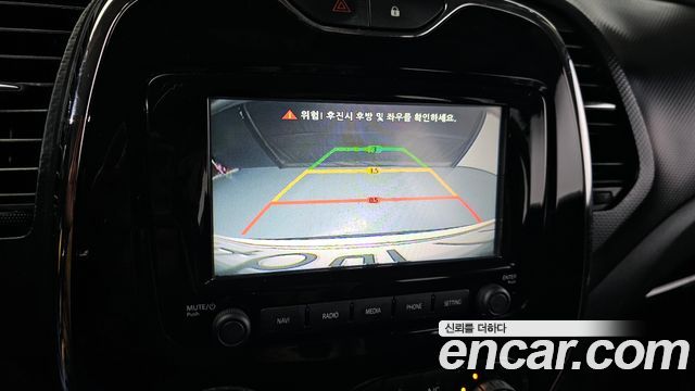 Renault Korea QM3 2015 thumb 11
