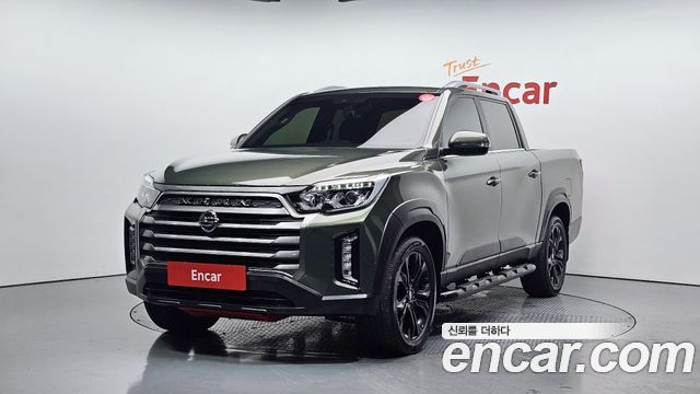 SsangYong Rexton 2021 thumb 2