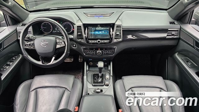 SsangYong Rexton 2021 thumb 8