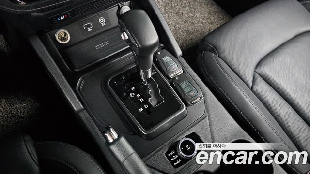 SsangYong Rexton 2021 thumb 10