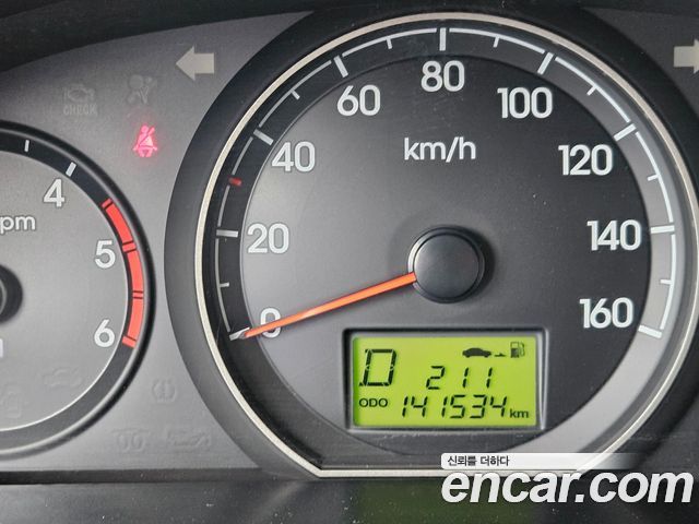 Hyundai Starex 2015 thumb 8