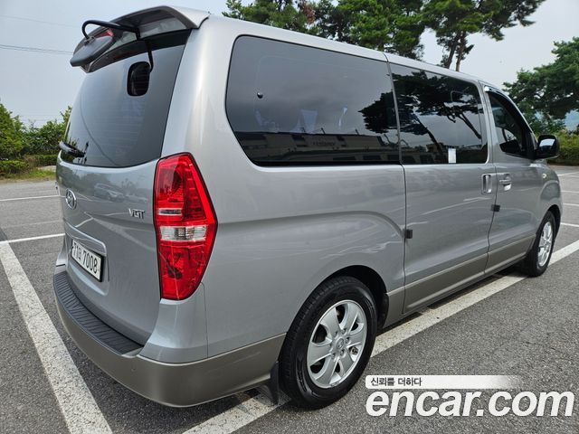 Hyundai Starex 2015 thumb 11