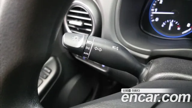 Hyundai Kona 2019 thumb 10