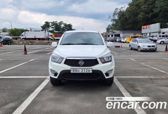 SsangYong Korando 2013 thumb 5