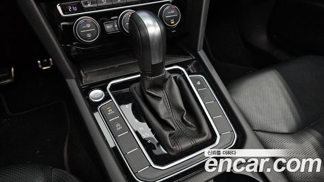 Volkswagen Arteon 2020 thumb 10